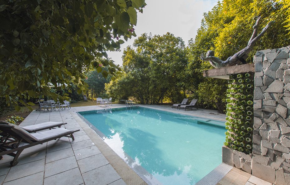Manesar: Luxurious 6 Bedroom farmstay with Pool (IB)
