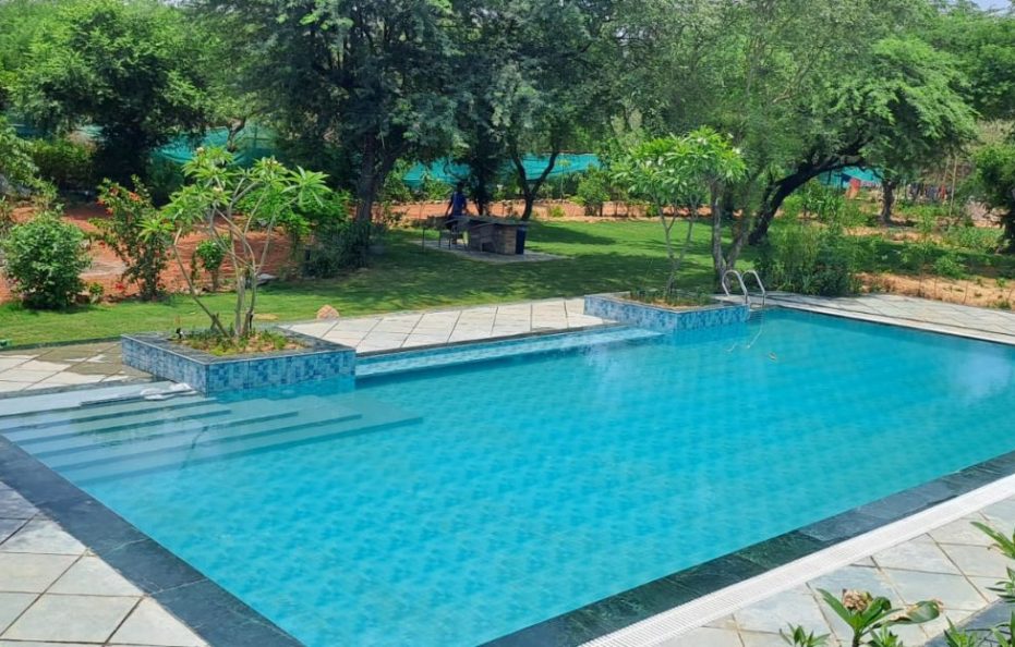 Insta-worthy 2 BHK Farmhouse with Pool near Gurgaon