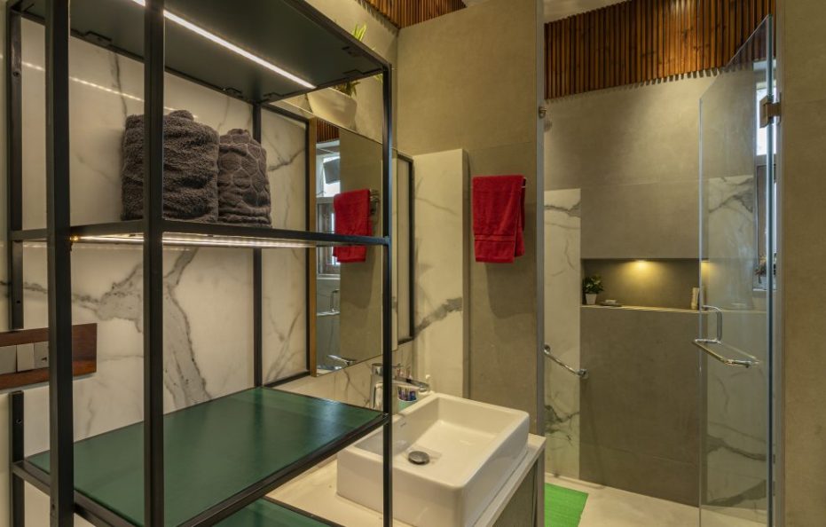 Uber-Luxury Villa near Kasauli | Heated Pool + Jacuzzi + Home-Theater