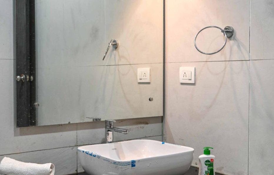 Insta-worthy 2 BHK Farmhouse with Pool near Gurgaon