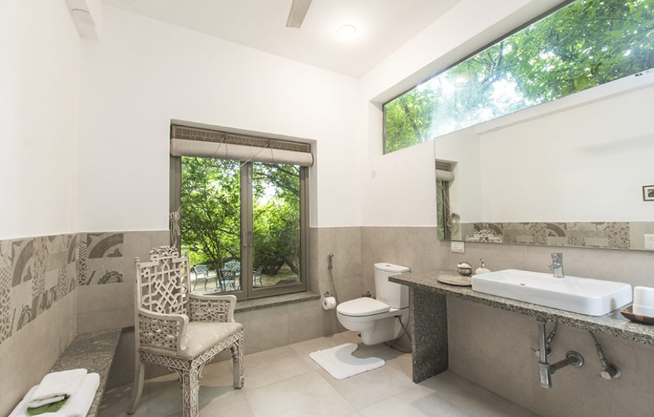 Manesar: Luxurious 6 Bedroom farmstay with Pool (IB)