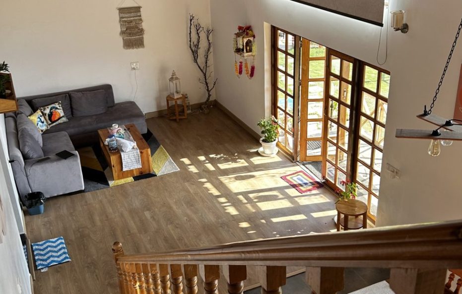 Luxe 2+1 BR Cottage near Mukteshwar | Wifi + Meals