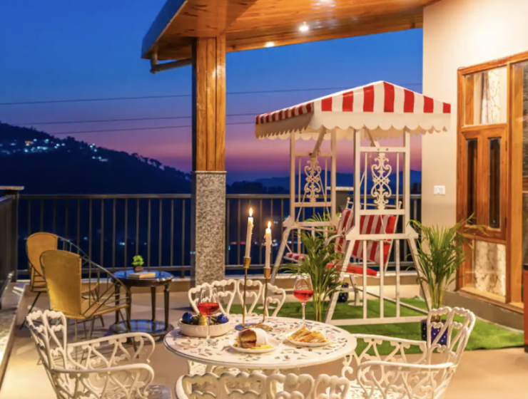 Scenic 3 BR Villa near Kasauli with WiFi, Cook, TV, etc