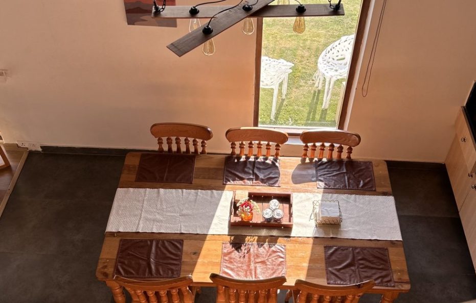 Luxe 2+1 BR Cottage near Mukteshwar | Wifi + Meals