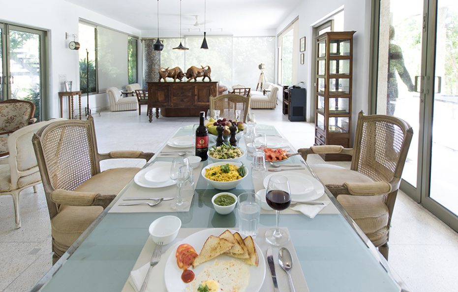 Manesar: Luxurious 6 Bedroom farmstay with Pool (IB)