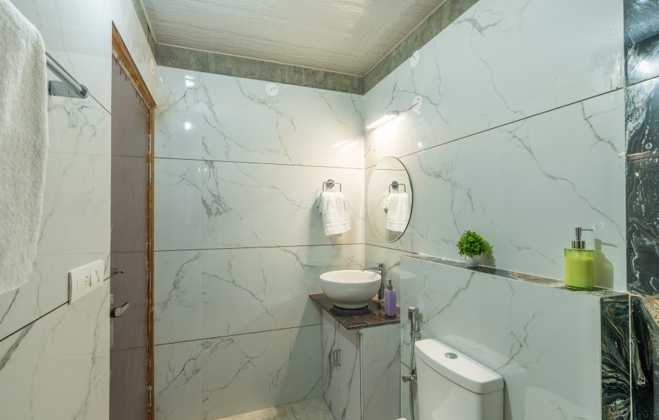 2 BR Apt near Kasauli w/Terrace | Bonfire | Meals