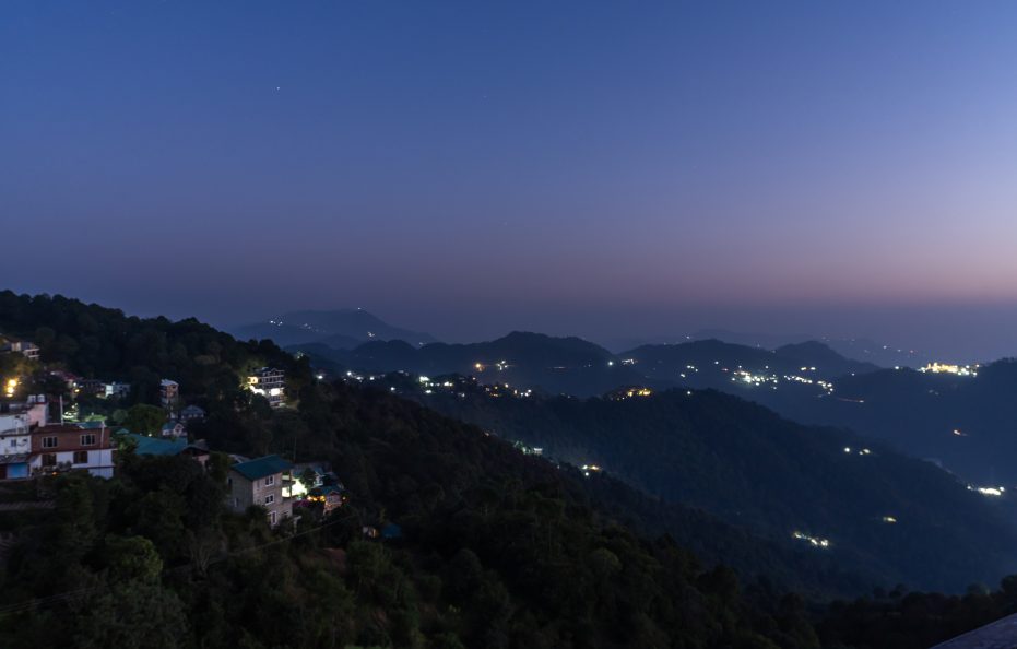 2 BR Apt near Kasauli w/Terrace | Bonfire | Meals