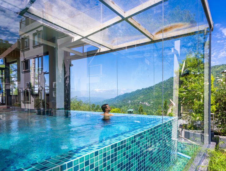 Uber-Luxury Villa near Kasauli | Heated Pool + Jacuzzi + Home-Theater
