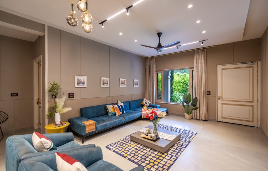 Uber-Luxury Villa near Kasauli | Heated Pool + Jacuzzi + Home-Theater