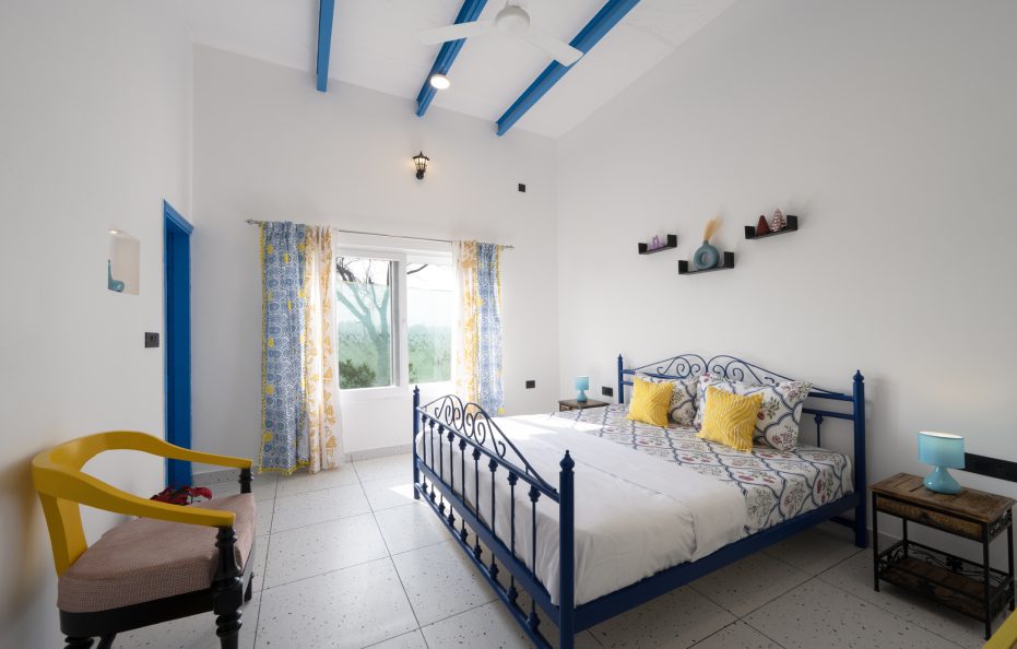 Thalassa Farm in Manesar NCR | Pool, Garden & more