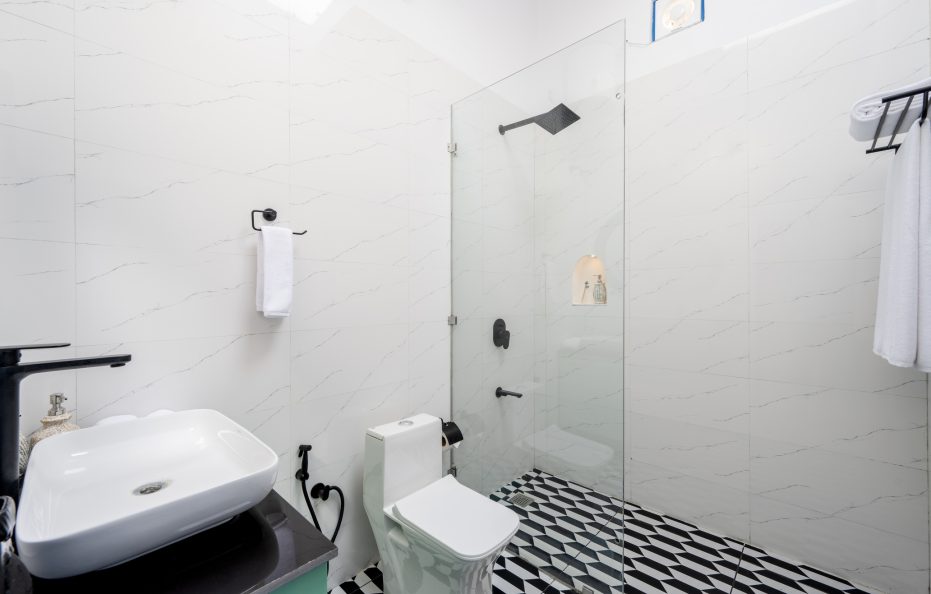 Thalassa Farm in Manesar NCR | Pool, Garden & more