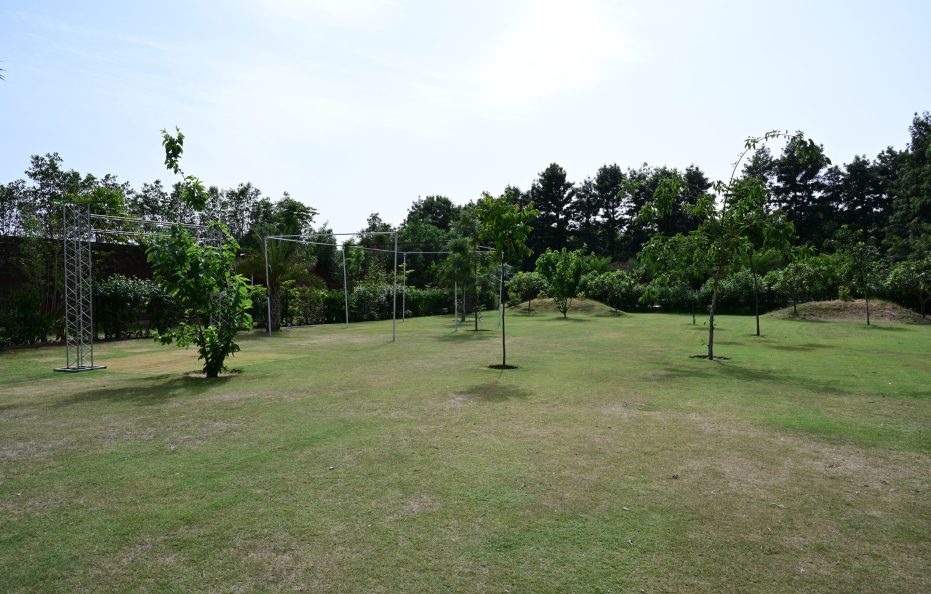 4BR Farmhouse with Pool in Manesar | Cook & Staff