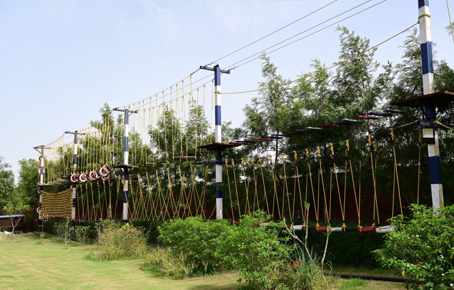 4BR Farmhouse with Pool in Manesar | Cook & Staff