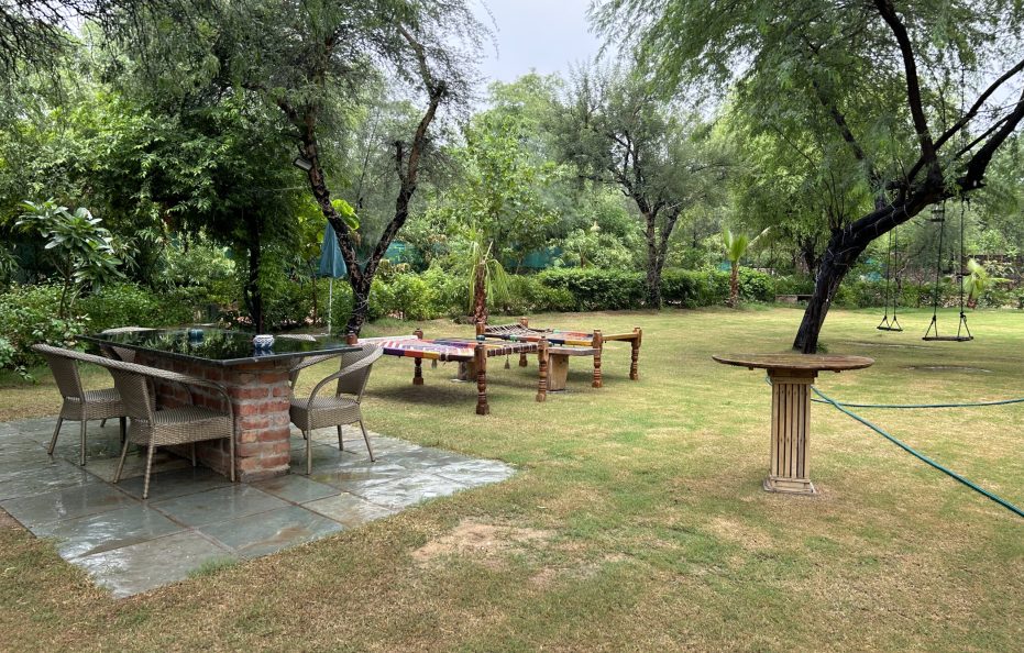 Insta-worthy 2 BHK Farmhouse with Pool near Gurgaon